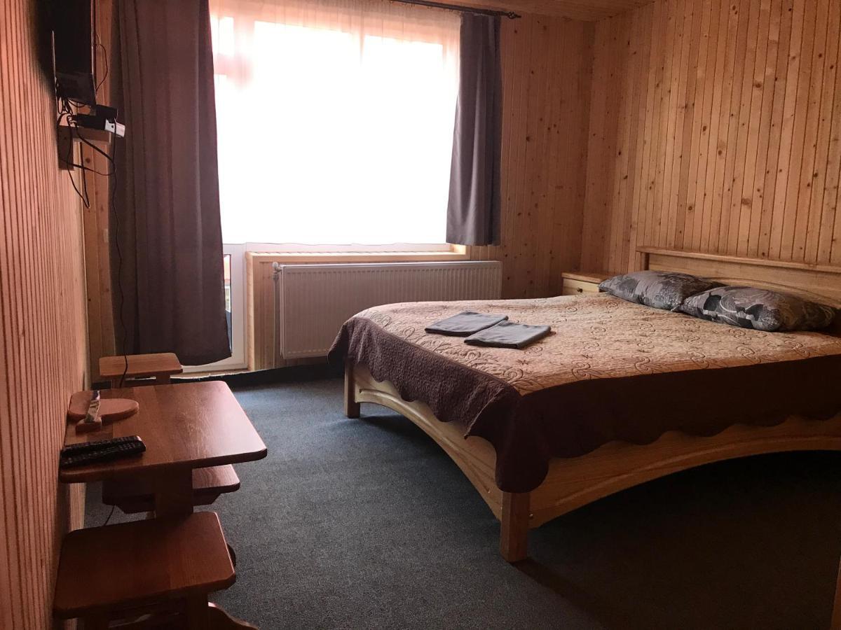 Hotel Novoe Shale 亚布卢尼齐亚 外观 照片